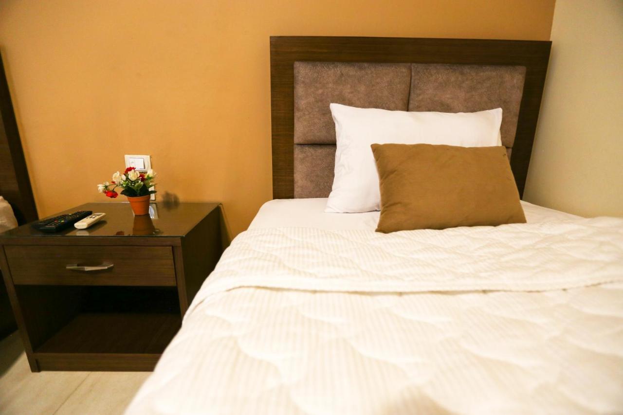 Valencia Boutiqe Cairo Pansiyon Dış mekan fotoğraf